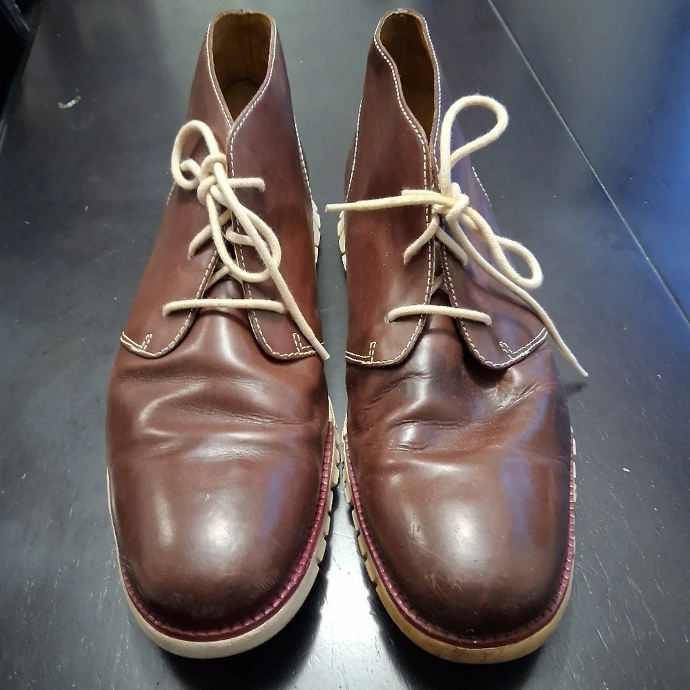 Cole Haan GRAND O.S Leather Chukka Boot   Size 12